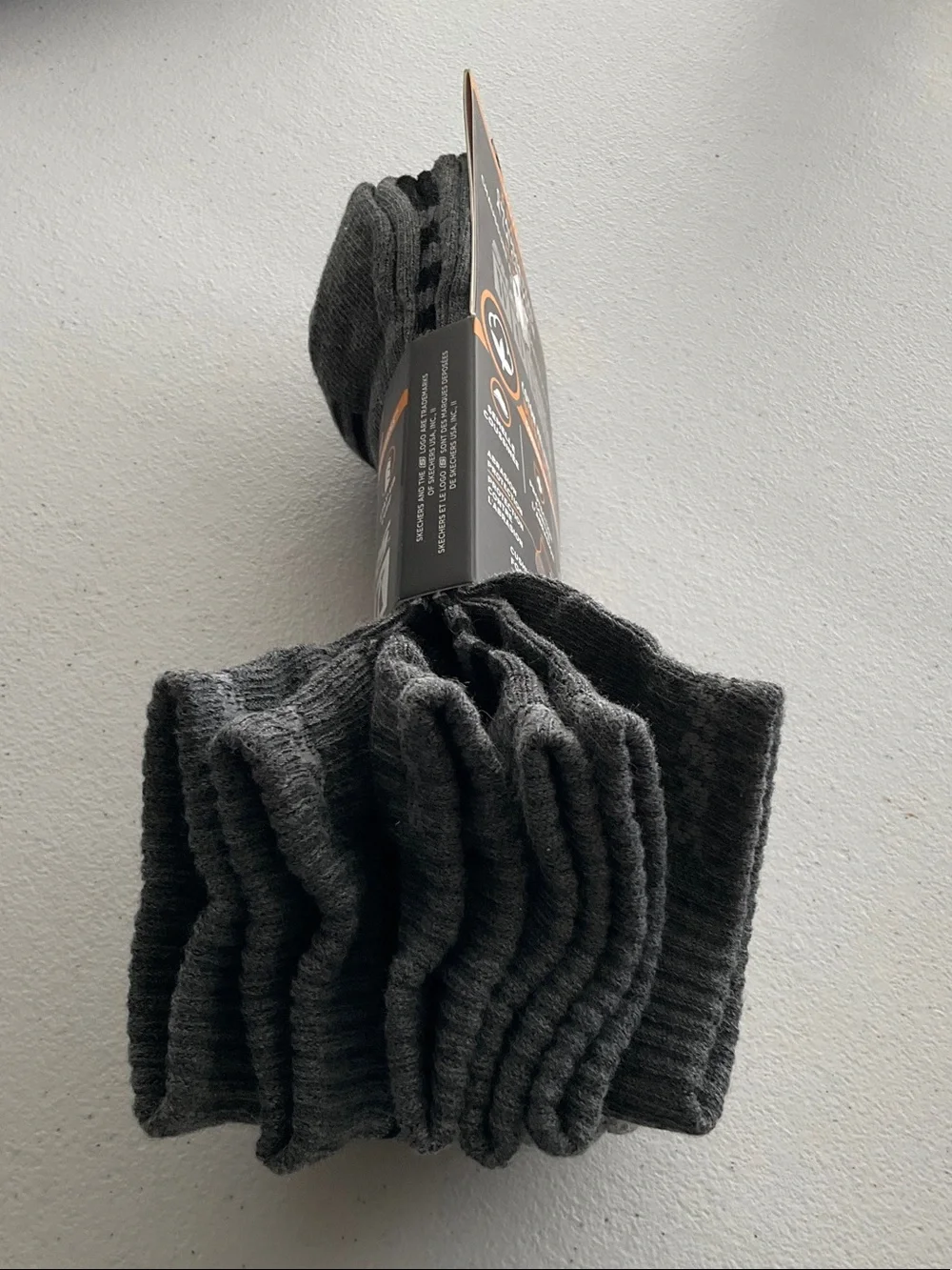 3-Pk-Skechers Men’s Gray & Black Striped Athletic Work Socks
